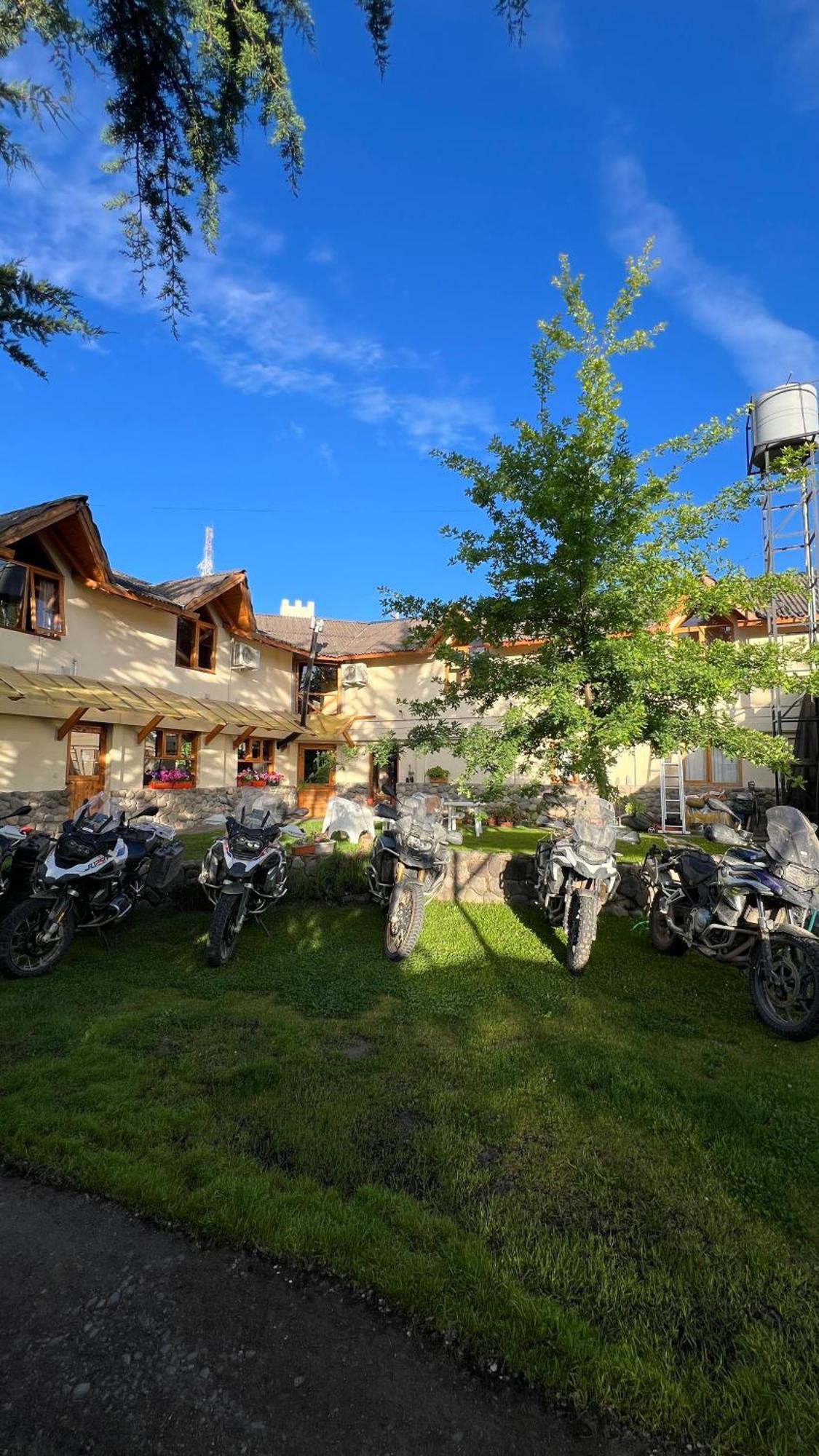 Hotel Y Cabanas Casa De Piedra Trevelín Dış mekan fotoğraf